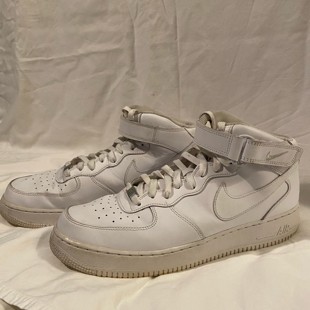 Nike Air Force 1 Mid Triple White Shoes Mens Size 12